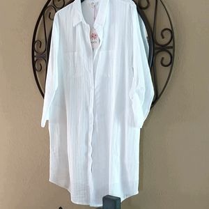 NWT Long tunic top, white, size L